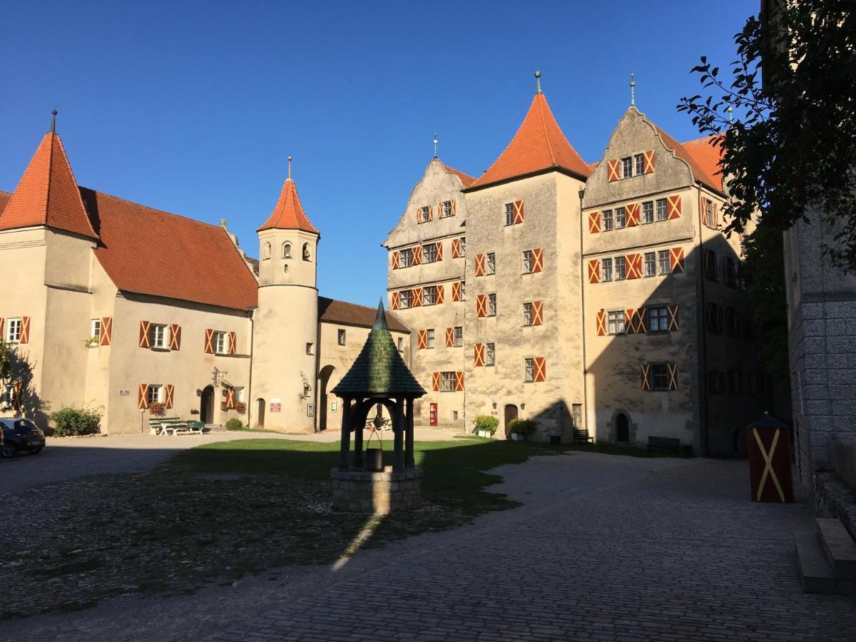 Schlosshotel Harburg Harburg  Exterior photo