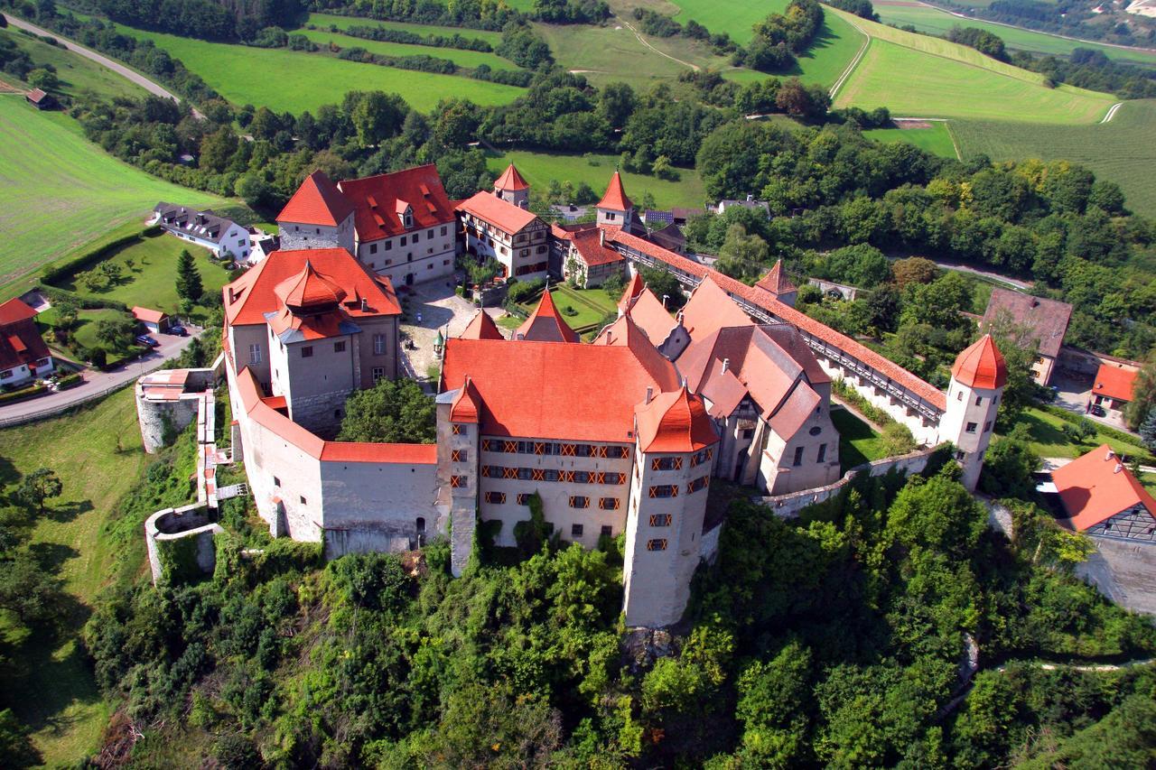 Schlosshotel Harburg Harburg  Exterior photo