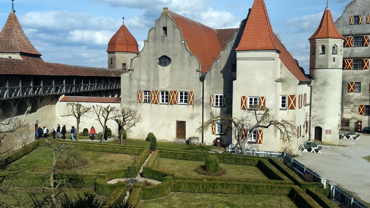 Schlosshotel Harburg Harburg  Exterior photo